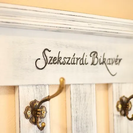 Takler Kuria 게스트하우스 Szekszárd